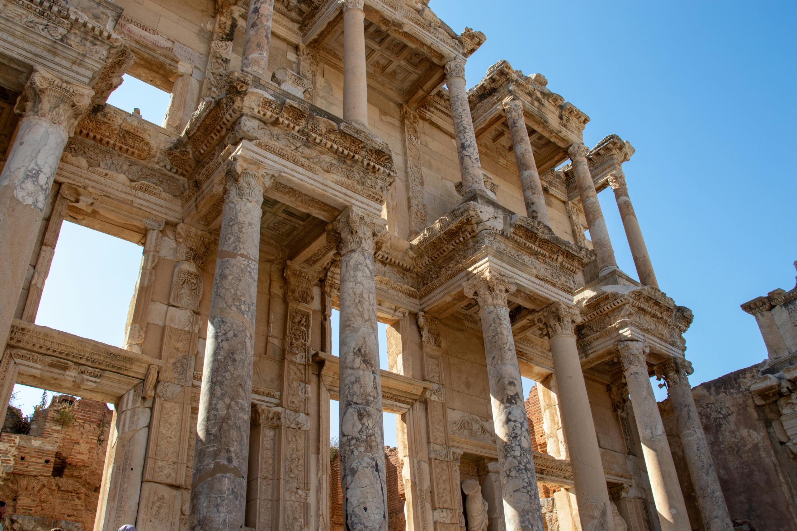 Explore the majestic architecture of the Celsus Library in Ephesus, Turkey.